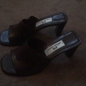 Slide on sandal